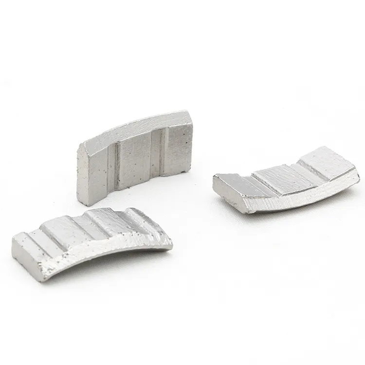 Segment de diamant cu reducere pentru burghiu pentru beton